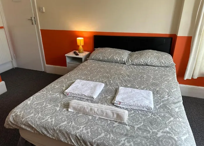 Malvern Lodge Guest House